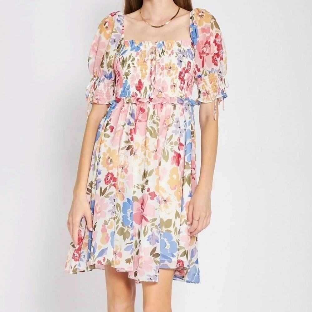NWT En Saison Constantia Floral Puff Sleeve smocked chiffon mini Dress size M
